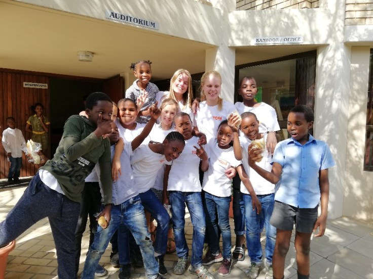 Anna und Christina 1